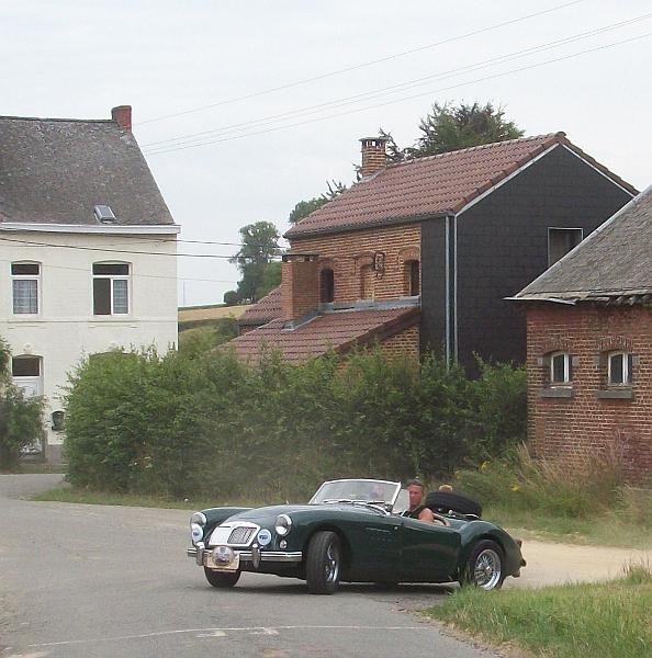 MG DAY 2010, georganiseerd  door MG Club Belgique Sud (63).JPG